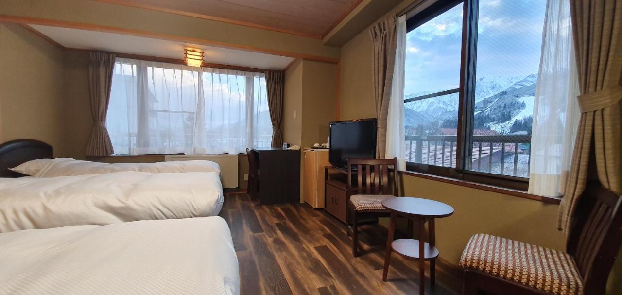 Kokoro Hotel Hakuba Zewnętrze zdjęcie