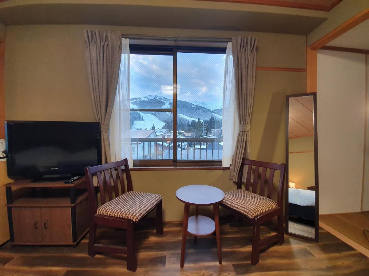 Kokoro Hotel Hakuba Zewnętrze zdjęcie